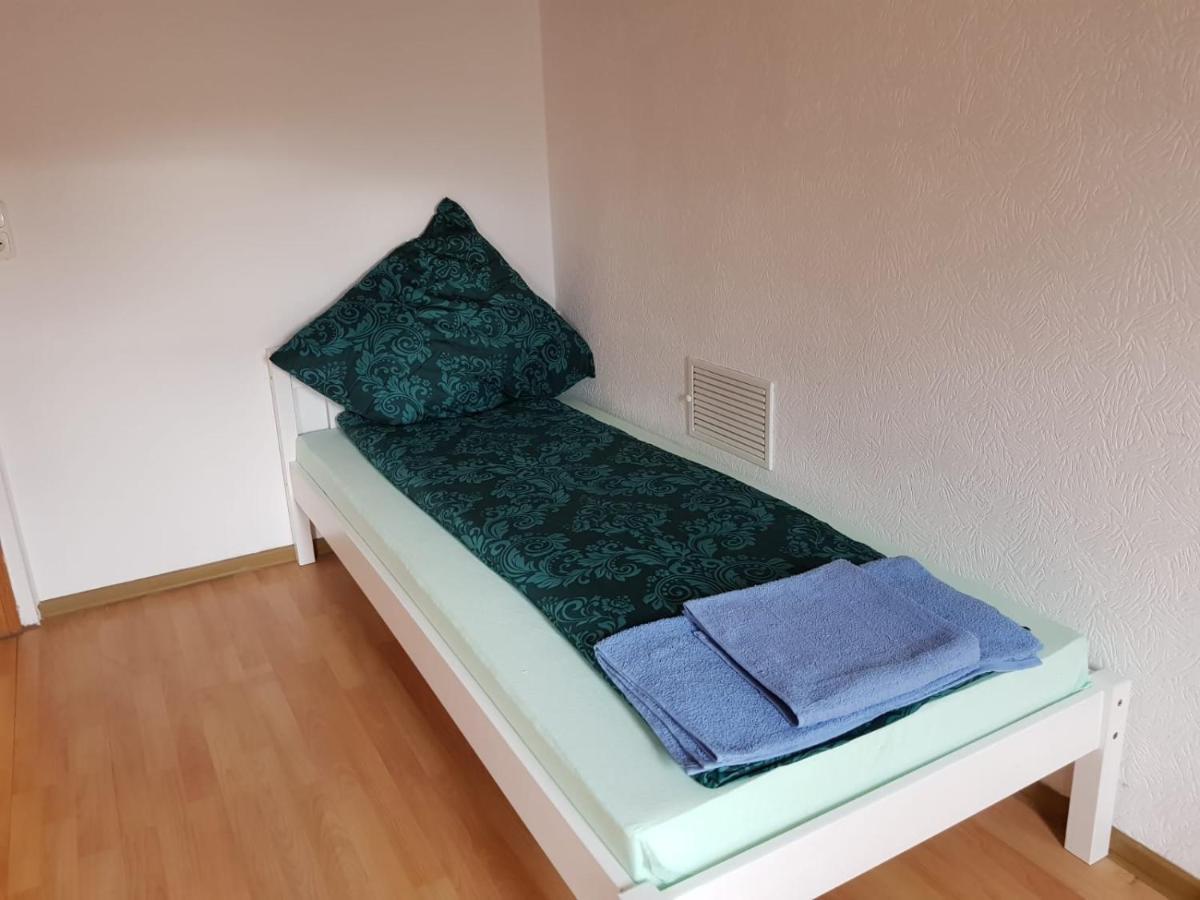 Lmi Haus & Urlaub Monteurwohnungen 2 Münsingen Exterior foto